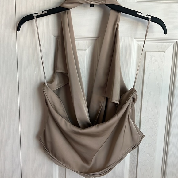 Zara satin effect halter. New without tags - Picture 2 of 3